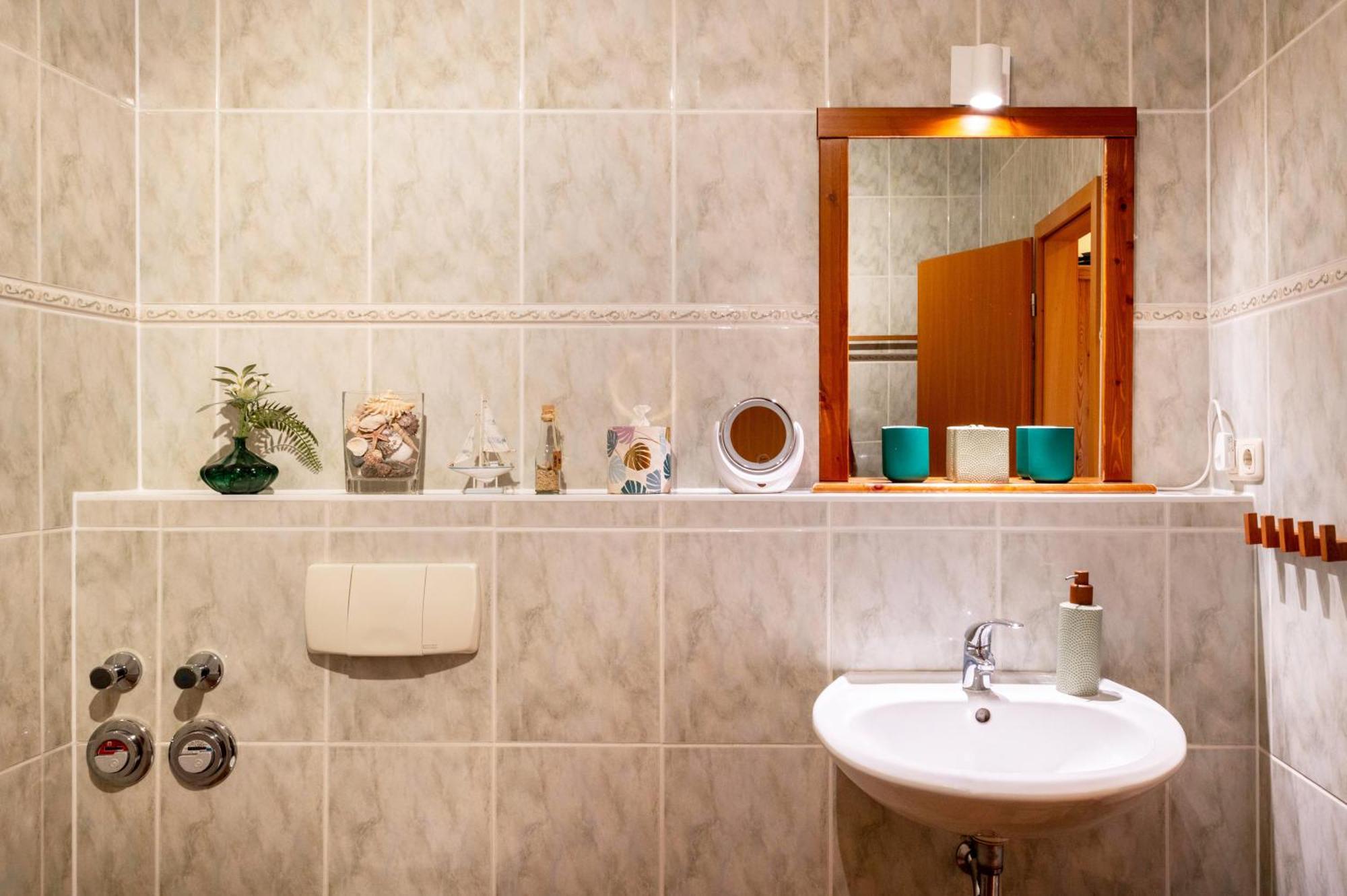 Ferienwohnung Rostocker 7 Экстерьер фото